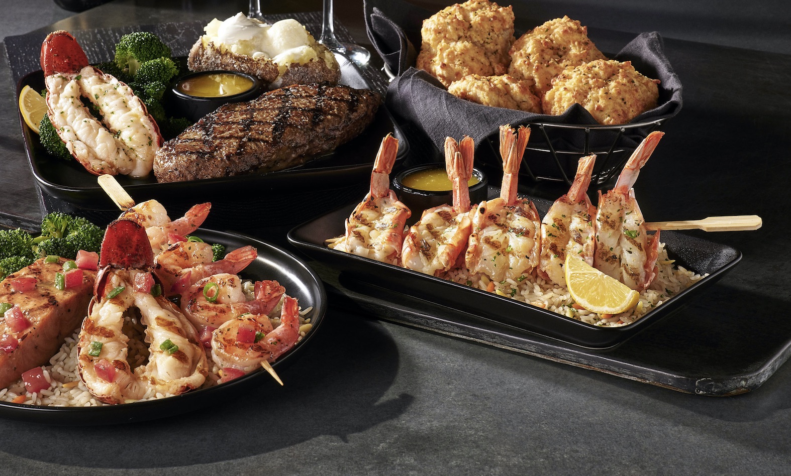 Red Lobster Adds Sizzle to Menu with Seafood Summerfest Meal Specials